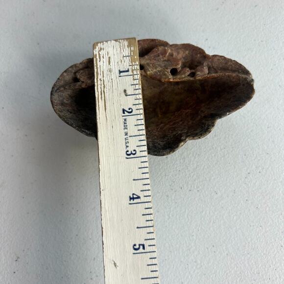 Unbranded Hand-carved SoapStone Trinket Soap Dish 5 x 3 Red Brown Pedestal Vtg - Picture 6 of 8